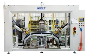 Ultrasonic welding machine for bumper