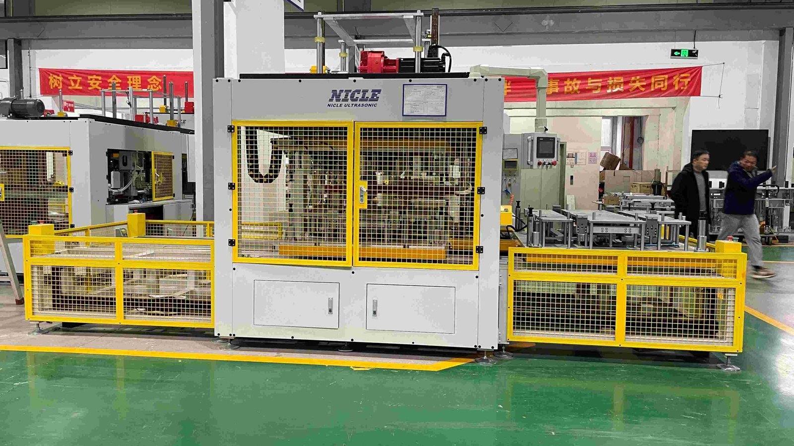 Pallet welding machine